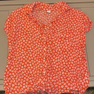 Old Navy Shortsleeved Blouse size medium